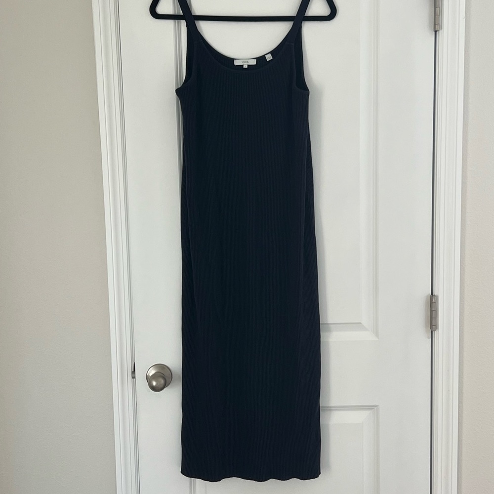 VINCE Scoop Neck Ribbed Midi Dress